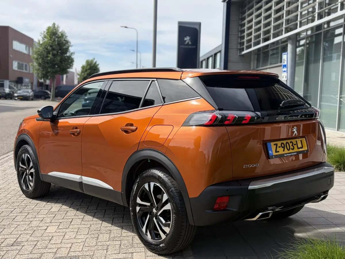 130 Allure l Automaat l Trekhaak