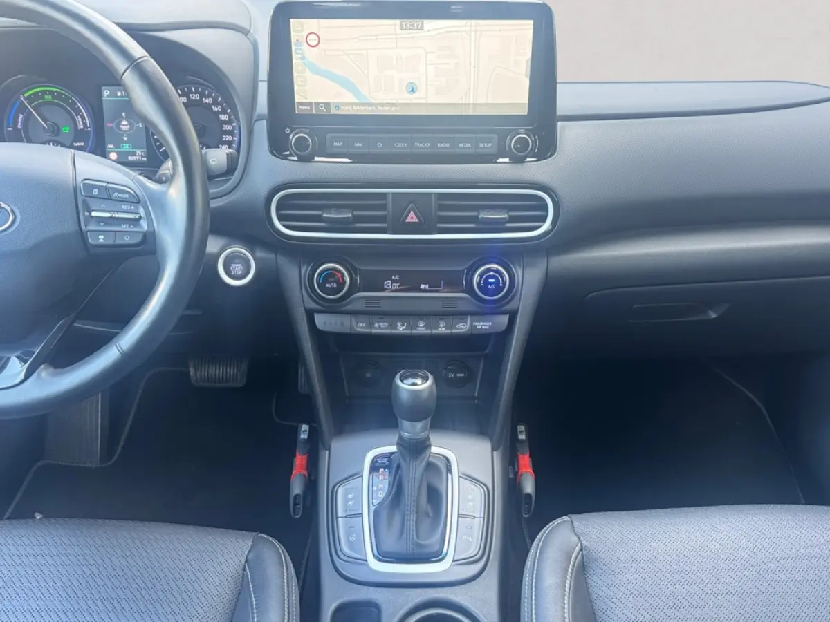1.6 GDI HEV Premium Leder | Navigatie | Elektrische stoelverstelling