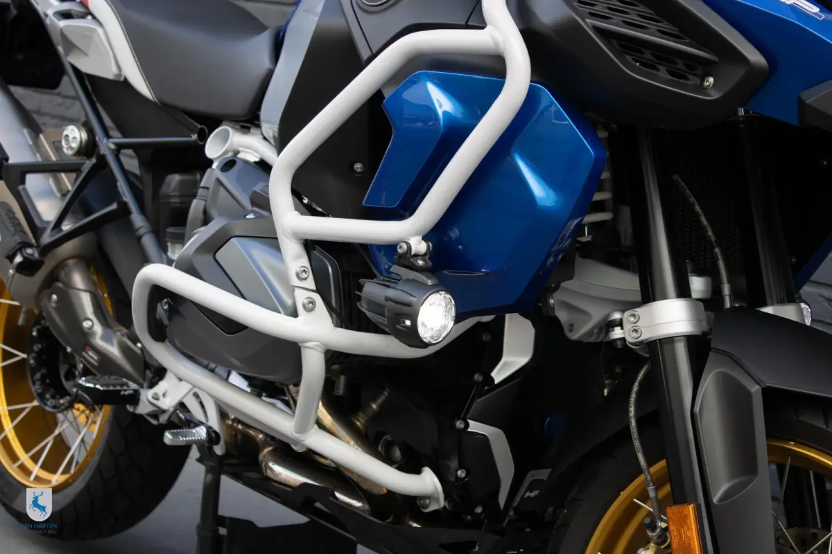 HP / Akrapovic / Super nette machine