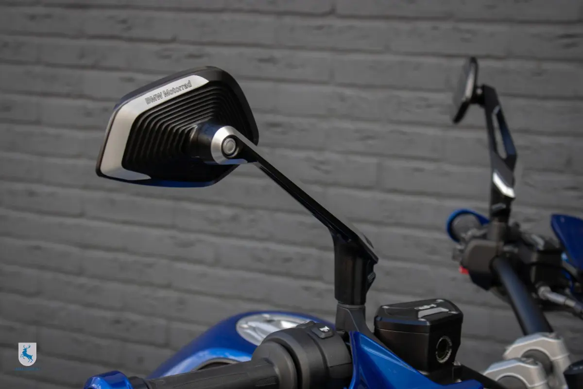 HP / Akrapovic / Super nette machine