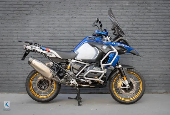 HP / Akrapovic / Super nette machine
