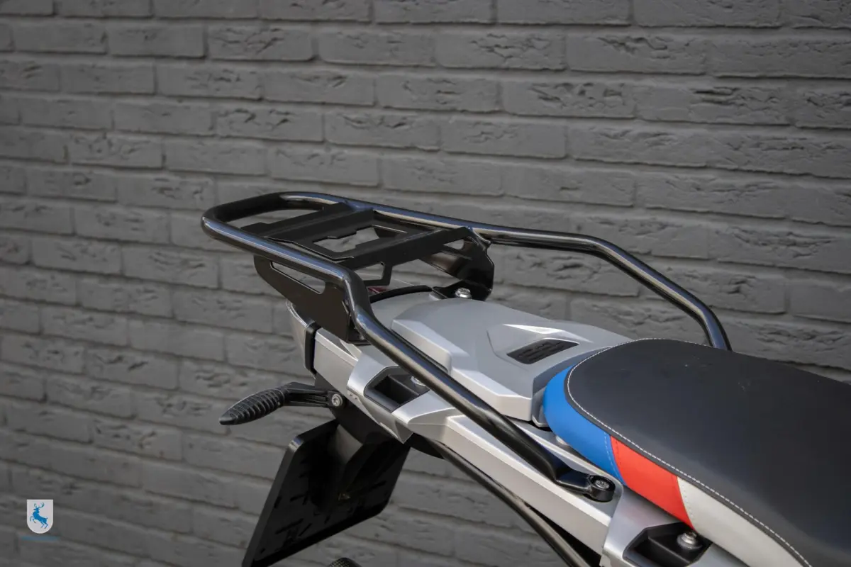 HP / Akrapovic / Super nette machine