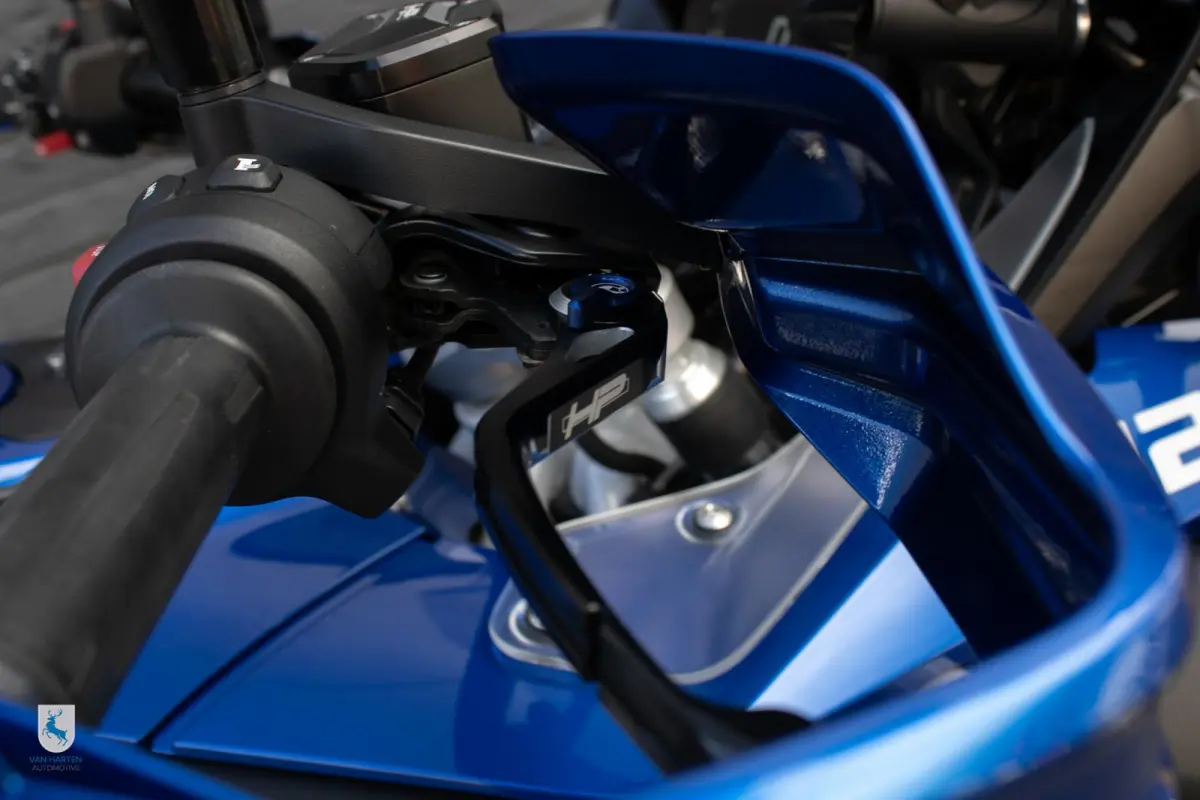 HP / Akrapovic / Super nette machine