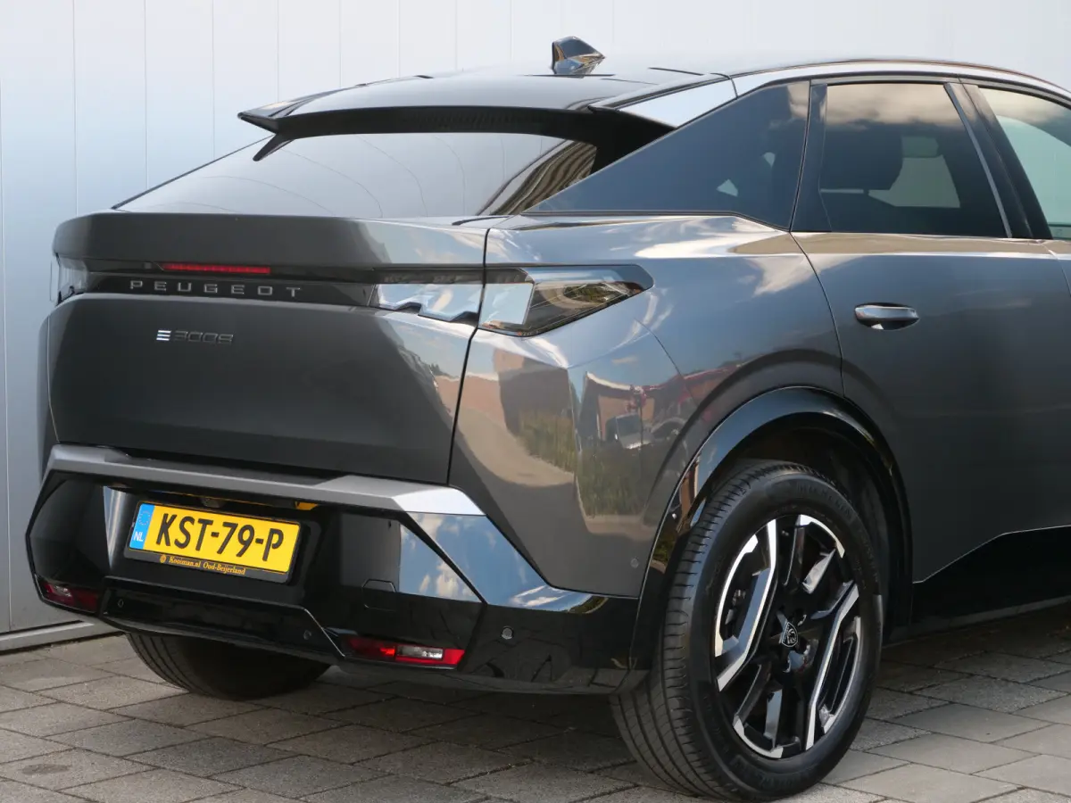 GT 73 kWh 210pk Automaat Keyless / Stoel-/Stuurverwarming / Adaptive Cruise / SOH 96,4%