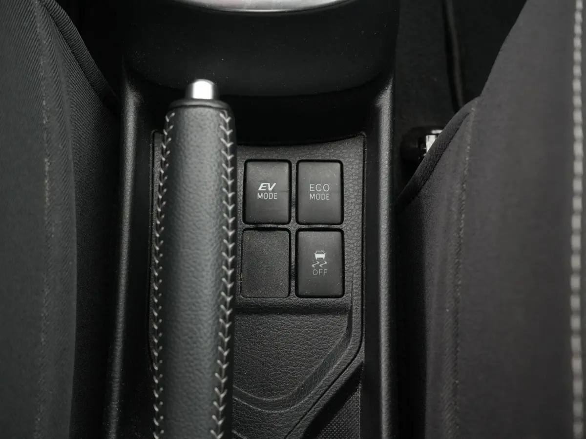 1.5 Hybrid Active | CAMERA | AUTOMAAT | CRUISE CONTROL | AIRCO | 12 MAANDEN GARANANTIE |