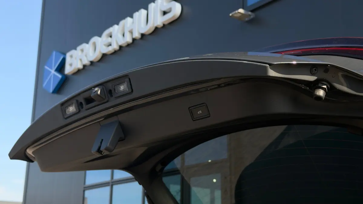 82 kWh 286pk Business | SOH 100% | Camera | Adaptive Cruise Control | Dodehoeksensor | Keyless | Elektrische Achterklep