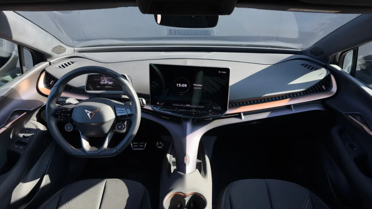 82 kWh 286pk Business | SOH 100% | Camera | Adaptive Cruise Control | Dodehoeksensor | Keyless | Elektrische Achterklep