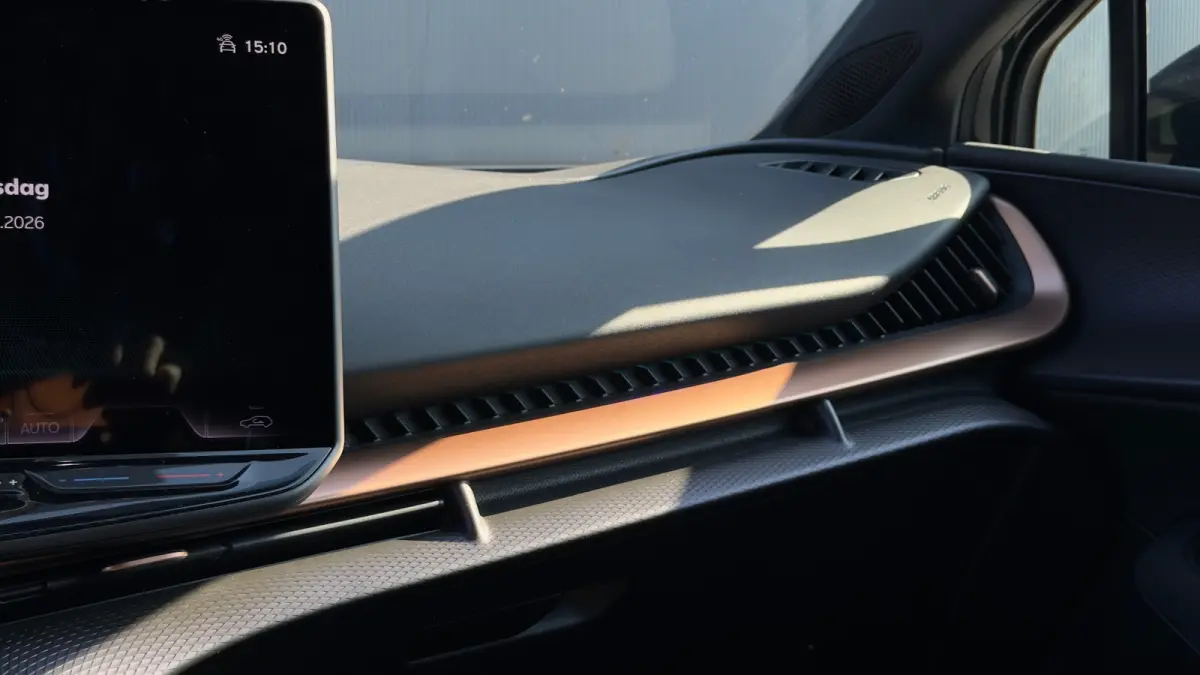 82 kWh 286pk Business | SOH 100% | Camera | Adaptive Cruise Control | Dodehoeksensor | Keyless | Elektrische Achterklep