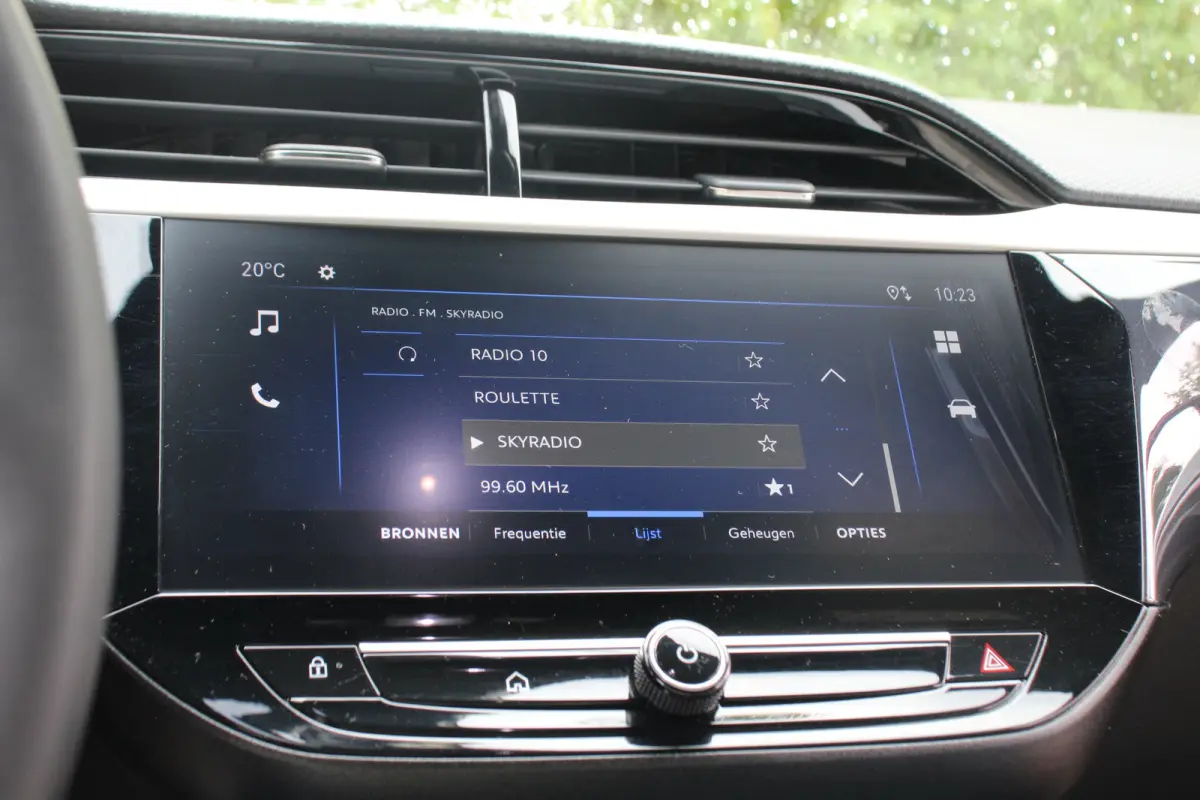 1.2 Turbo Hybrid GS | DODE HOEK | CAMERA | PARK SENS V+A | LED | CRUISE | LANE ASSIST | APPLE CARPLAY/ANDROID AUTO | CLIMA