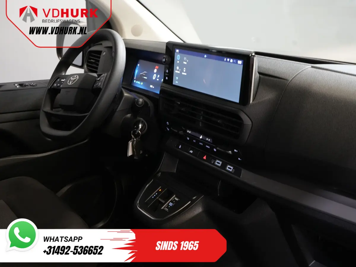 Worker 75 kWh 350 km WLTP Snellader/ Carplay/ Climate/ PDC/ Cruise/ DAB