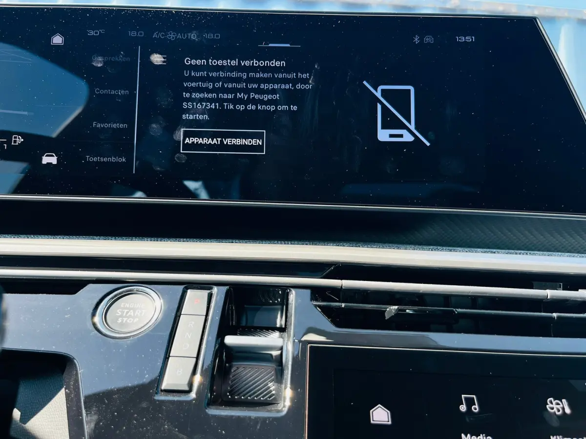 1.6 plug-in Hybrid 195 Allure 360 Camera | Afneembare trekhaak | Adeptieve cruise control | Keyless | Apple carplay & Android auto