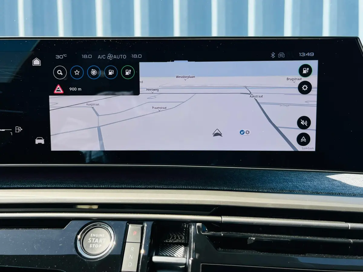 1.6 plug-in Hybrid 195 Allure 360 Camera | Afneembare trekhaak | Adeptieve cruise control | Keyless | Apple carplay & Android auto