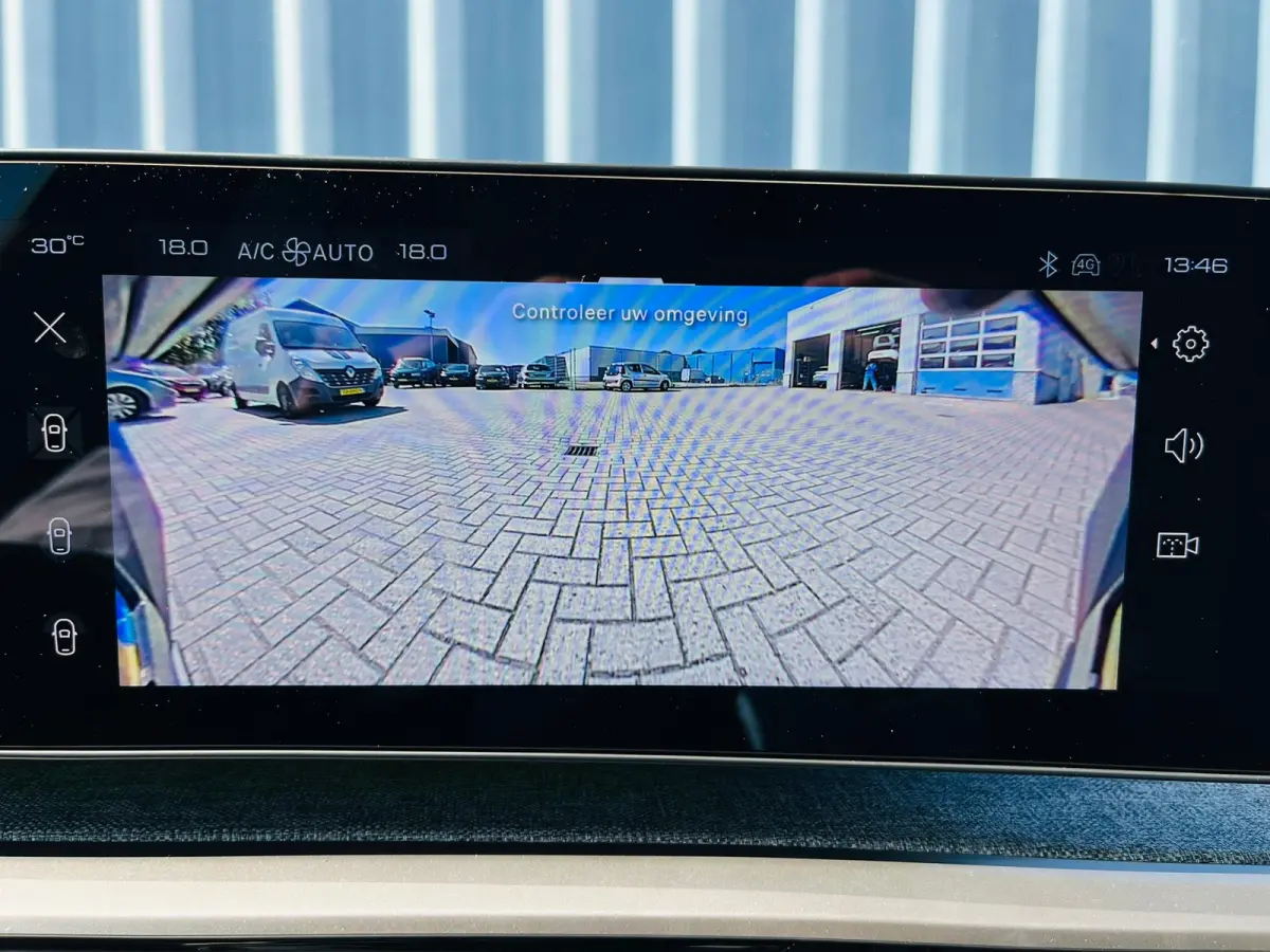 1.6 plug-in Hybrid 195 Allure 360 Camera | Afneembare trekhaak | Adeptieve cruise control | Keyless | Apple carplay & Android auto