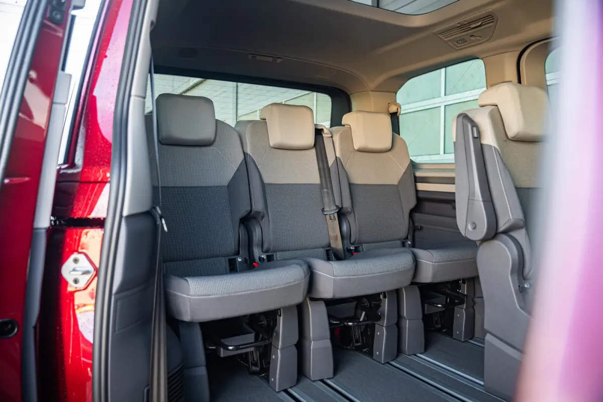 1.5 eHybrid 245pk L1 Bulli Edition 4Motion 6p. | 18" Velgen | Navigatie
