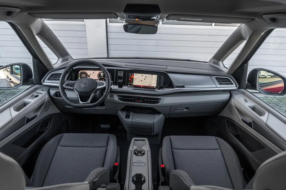 1.5 eHybrid 245pk L1 Bulli Edition 4Motion 6p. | 18" Velgen | Navigatie