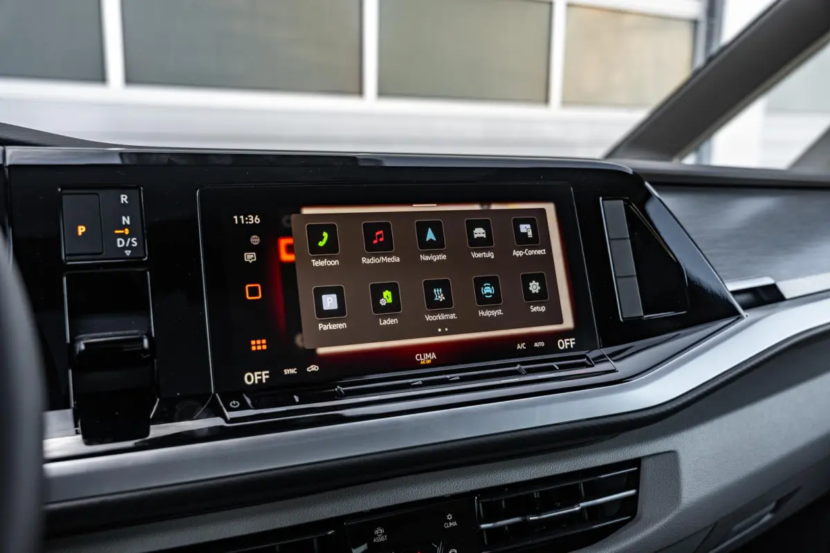 1.5 eHybrid 245pk L1 Bulli Edition 4Motion 6p. | 18" Velgen | Navigatie