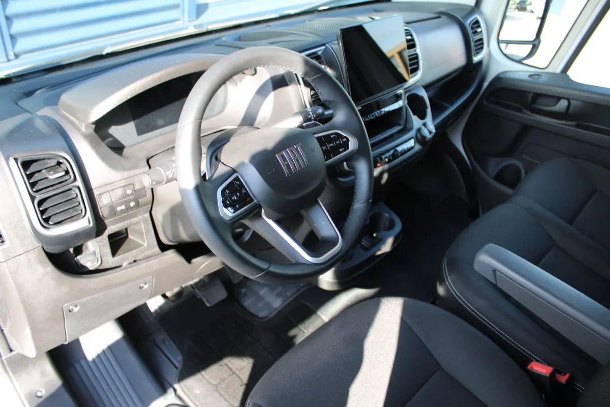 E-Ducato L3H2 3,5T 110 kWh | 8 JAAR GARANTIE | CAMERA | NAVI | ALL SEASON BANDEN | DIGITALE BINNENSPIEGEL | DRAADLOOS CARPLAY |