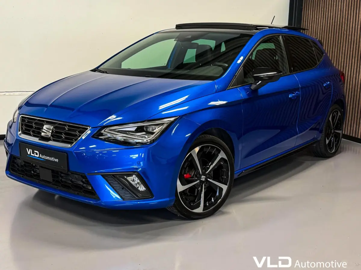 1.0 TSI FR LED PANO BEATS CAM CARPLAY ALCANTARA