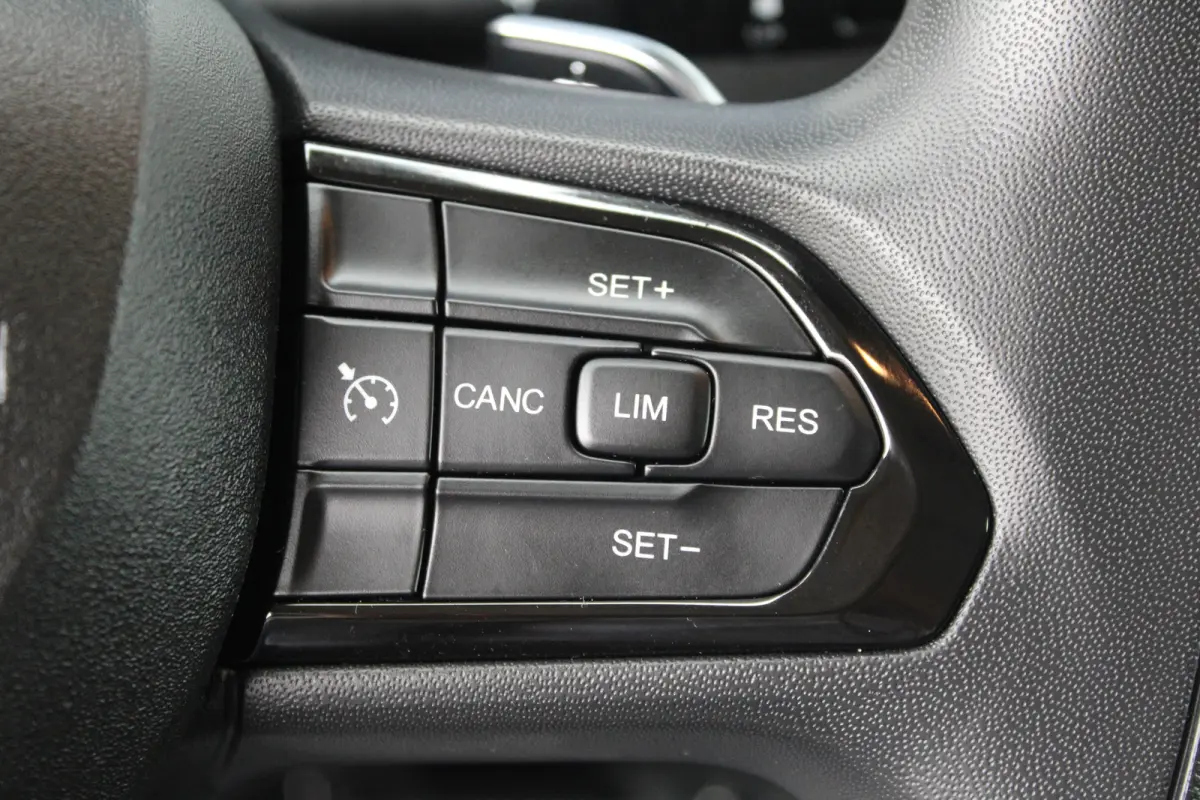 Electric L3H2 3.5t 110kWh | 8 JAAR GARANTIE | NAVI | BETIMMERING | KEYLESS | DRAADLOOS CARPLAY |