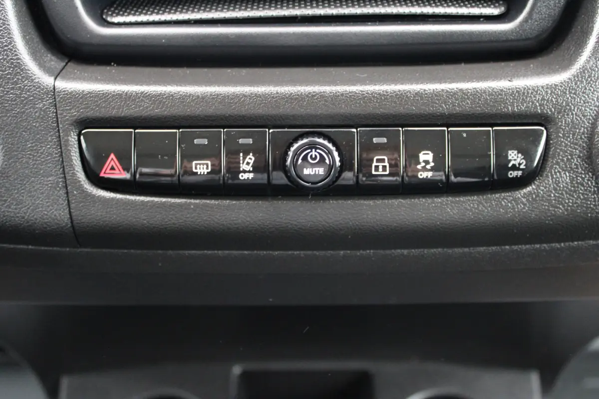 Electric L3H2 3.5t 110kWh | 8 JAAR GARANTIE | NAVI | BETIMMERING | KEYLESS | DRAADLOOS CARPLAY |