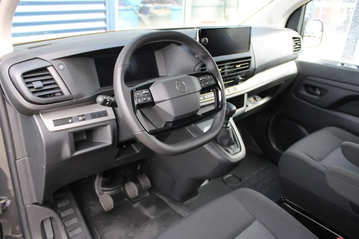 2.0 BlueHDI 145 PK | 8 JAAR GARANTIE | TREKHAAK | VERWAMRDE STOELEN + STUUR | CAMERA | NAVI | DIGITALE BINNENSPIEGEL | FULL LED | DRAADLOOS CARPLAY