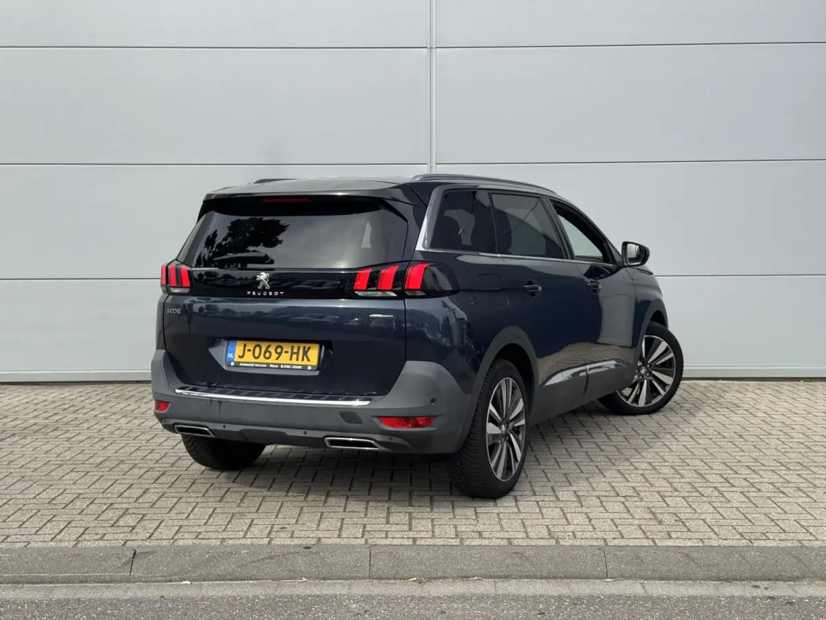 1.6 PureTech GT-Line | Stoelverwarming | Navigatie | Cruise Control | 7 zitplaatsen | Apple Carplay/Android Auto