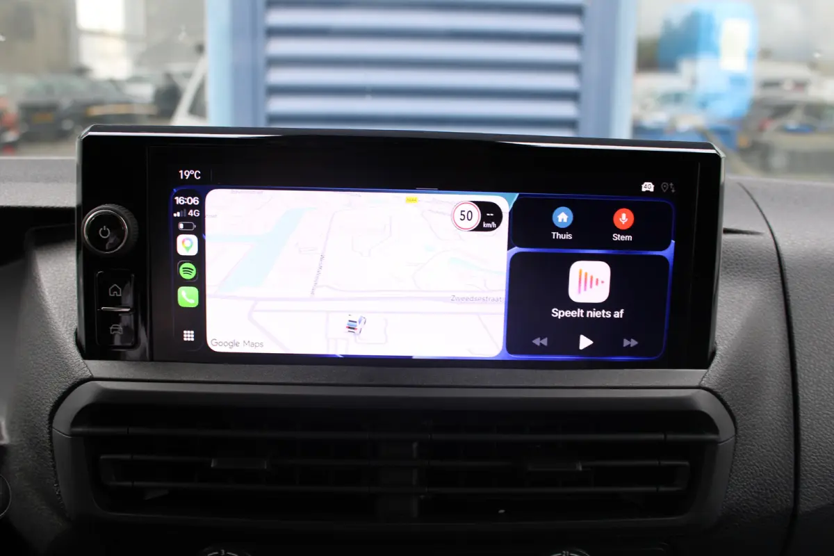 2.0 Diesel 145 PK AUTOMAAT INCL REST BPM | TREKHAAK | NAVI | BETIMMERING | DRAADLOOS CARPLAY |