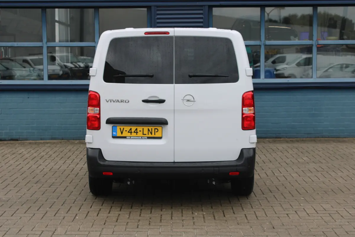 2.0 Diesel 145 PK AUTOMAAT INCL REST BPM | TREKHAAK | NAVI | BETIMMERING | DRAADLOOS CARPLAY |