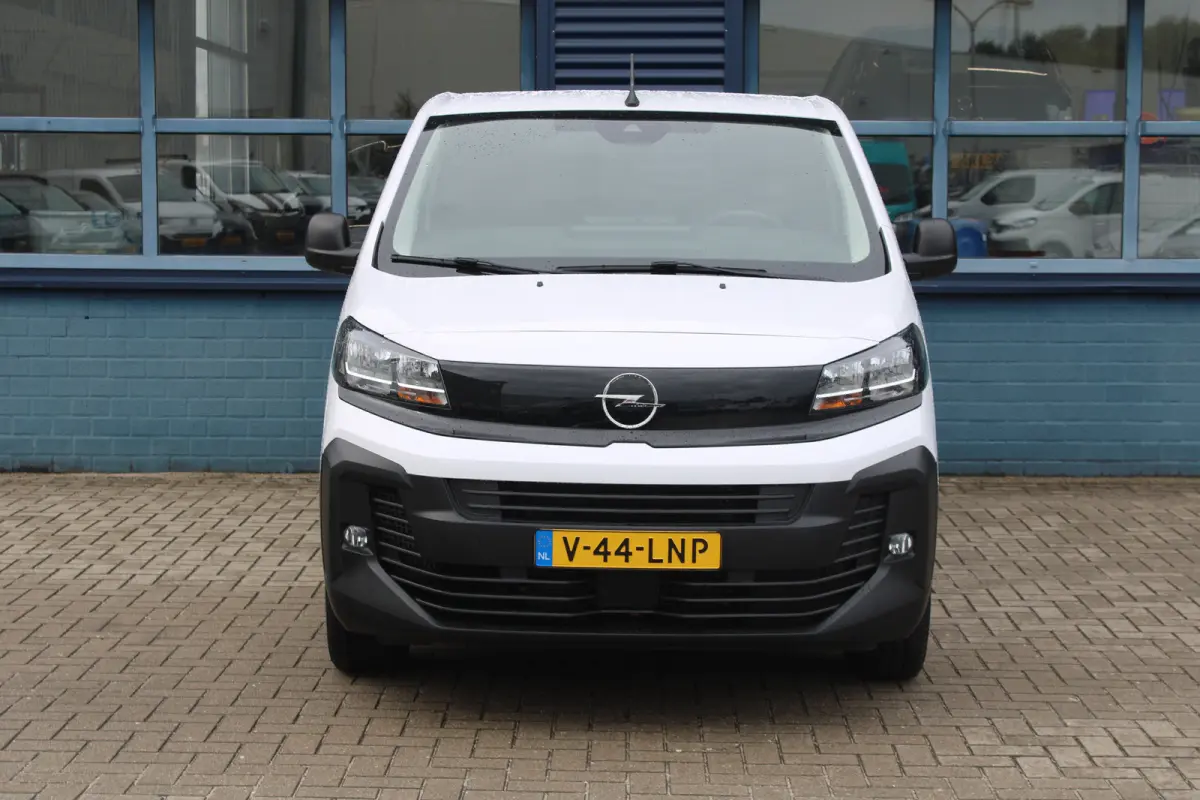 2.0 Diesel 145 PK AUTOMAAT INCL REST BPM | TREKHAAK | NAVI | BETIMMERING | DRAADLOOS CARPLAY |