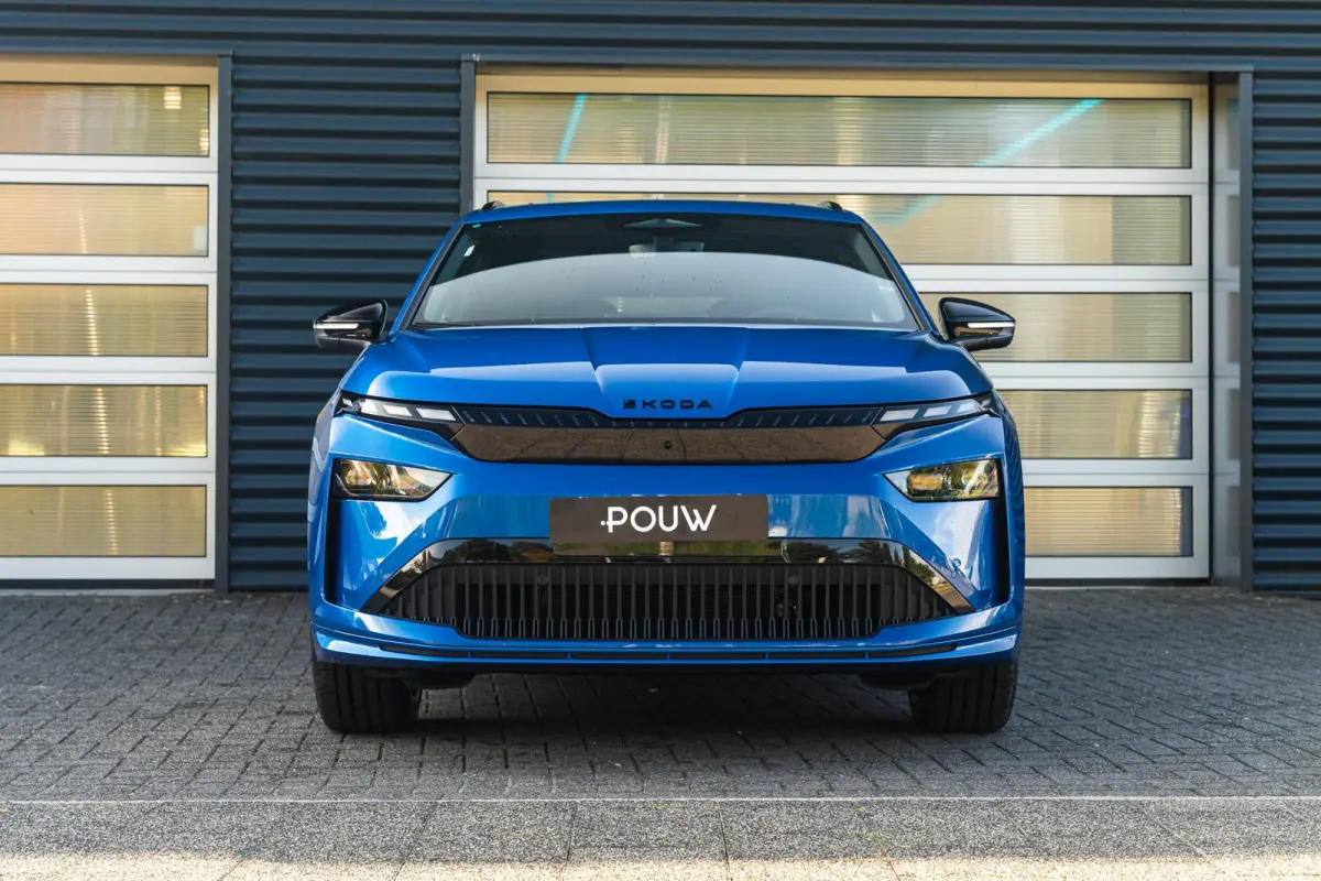 286pk 85 Sportline Tour Edition | Panoramadak | Trekhaak Wegklapbaar