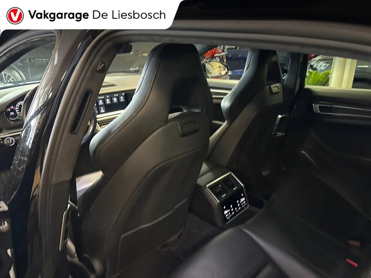4.0 Turbo S E-Hybrid / pano / leer / keramisch/ Bose / softclose / sportchrono