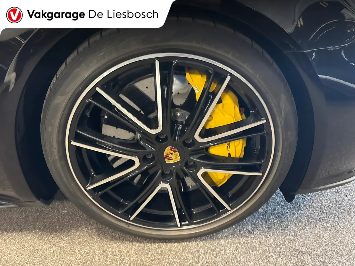 4.0 Turbo S E-Hybrid / pano / leer / keramisch/ Bose / softclose / sportchrono