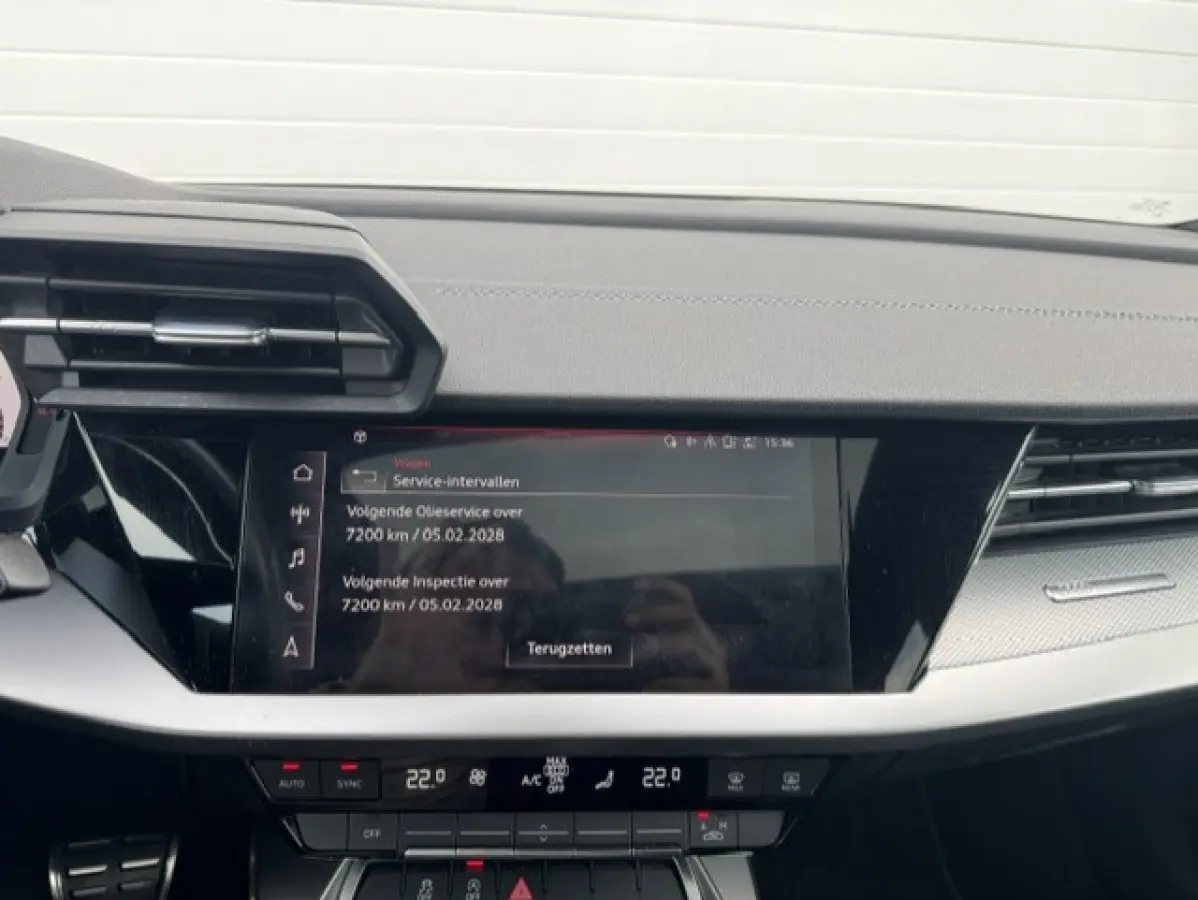 30 TFSI S edition -Panorama-Virtual-Matrix