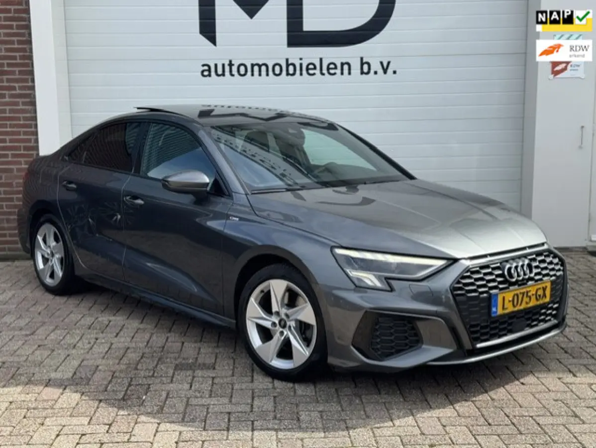 30 TFSI S edition -Panorama-Virtual-Matrix