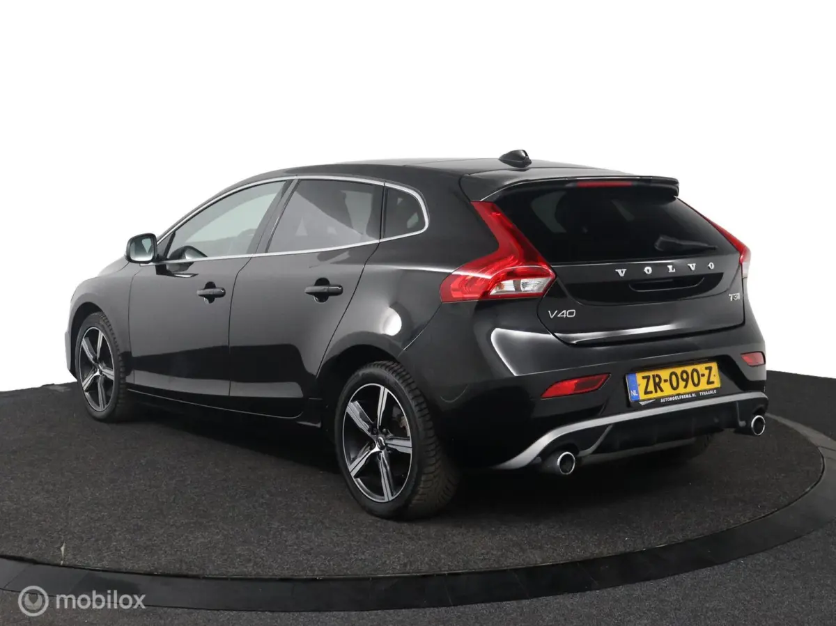 1.5 T3 Polar+ Sport | 32.624KM | Panoramadak | Keyless | DAB | Verwarmbare Voorstoelen | Privacy Glass