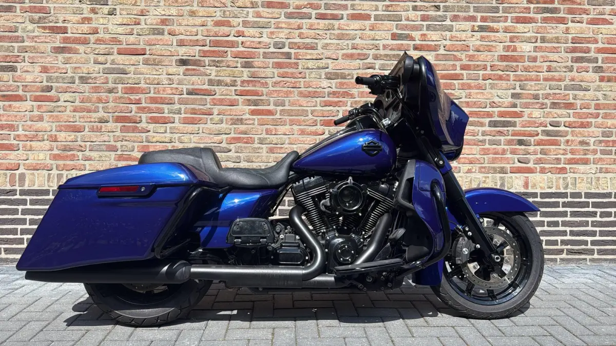 CVO Streetglide FLHTK elektra