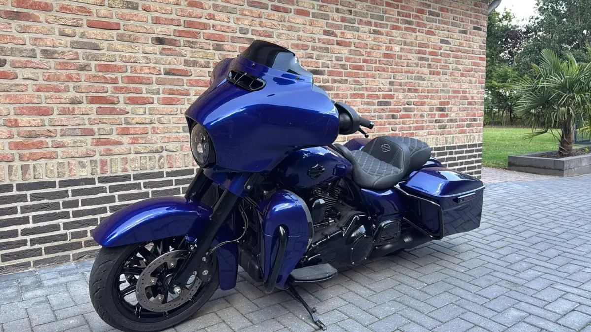 CVO Streetglide FLHTK elektra