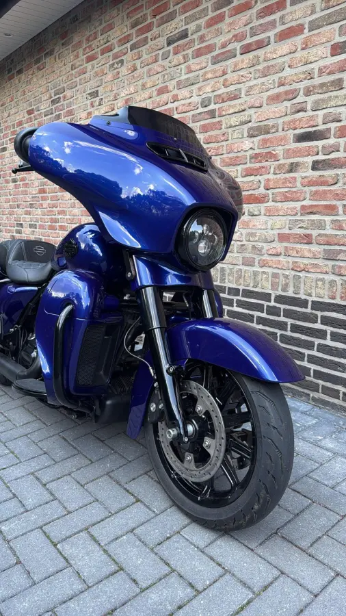 CVO Streetglide FLHTK elektra
