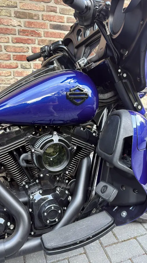 CVO Streetglide FLHTK elektra