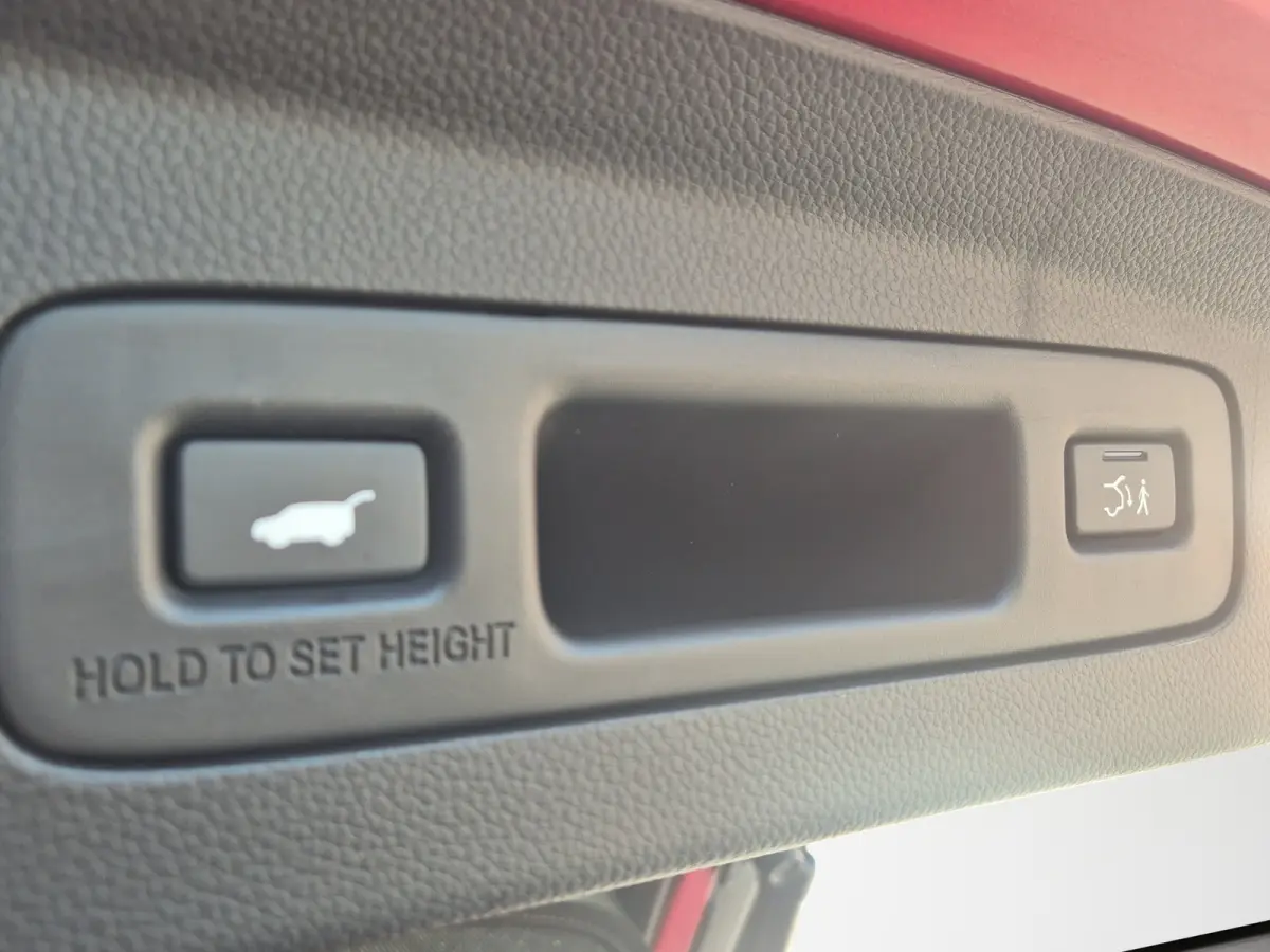 1.5 e:HEV Advance | Adap Cruise | Elek. Achterklep  |Carplay | Stoelverwarming