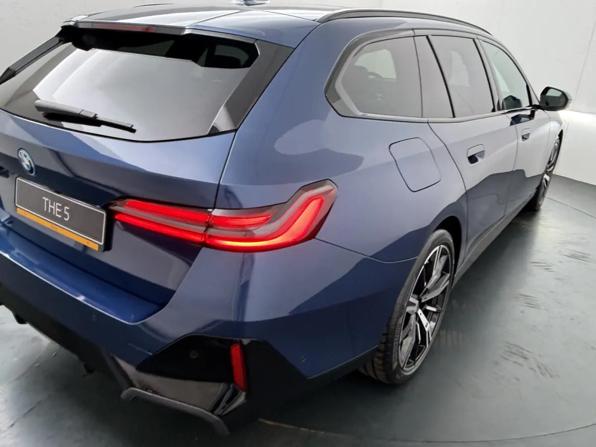 530e M Sport Edition | M Sportpakket Pro | Innovation Pack | Travel Pack | Panoramadak