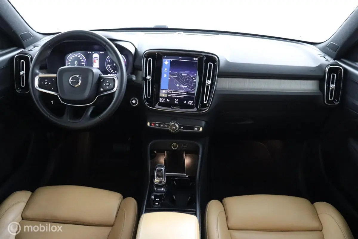 2.0 T4 Inscription | Panoramadak | Adaptive Cruise | BLISS | Elektrische Stoelen | Verwarmbare stoelen en Stuurwiel | Keyless | 360 Camera