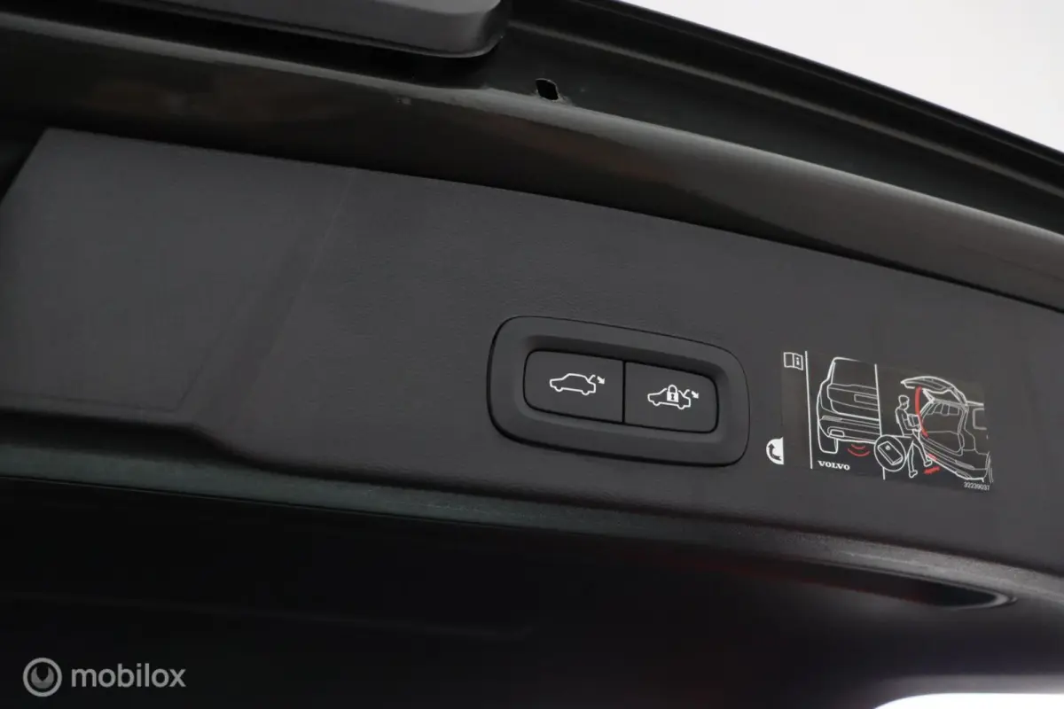 2.0 T4 Inscription | Panoramadak | Adaptive Cruise | BLISS | Elektrische Stoelen | Verwarmbare stoelen en Stuurwiel | Keyless | 360 Camera