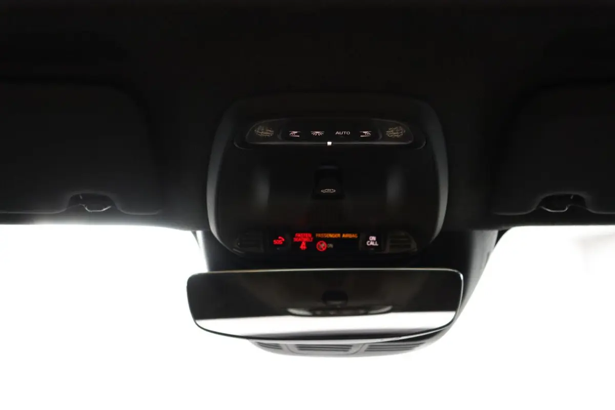 2.0 T4 Inscription | Panoramadak | Adaptive Cruise | BLISS | Elektrische Stoelen | Verwarmbare stoelen en Stuurwiel | Keyless | 360 Camera