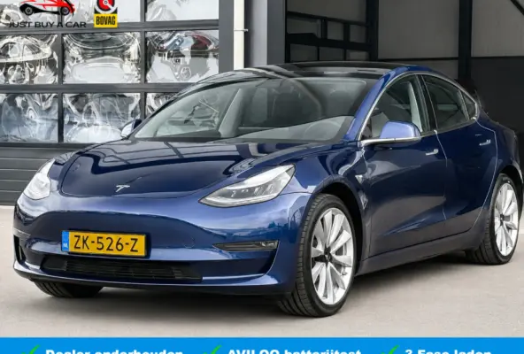 RWD 60 kWh | SOH 85,5% | Autopilot | 19'' LM ( € 1.600 ) | 3 Fase | Memory | 5X Stoelverwarming | NL Auto | 1e Eigenaar |