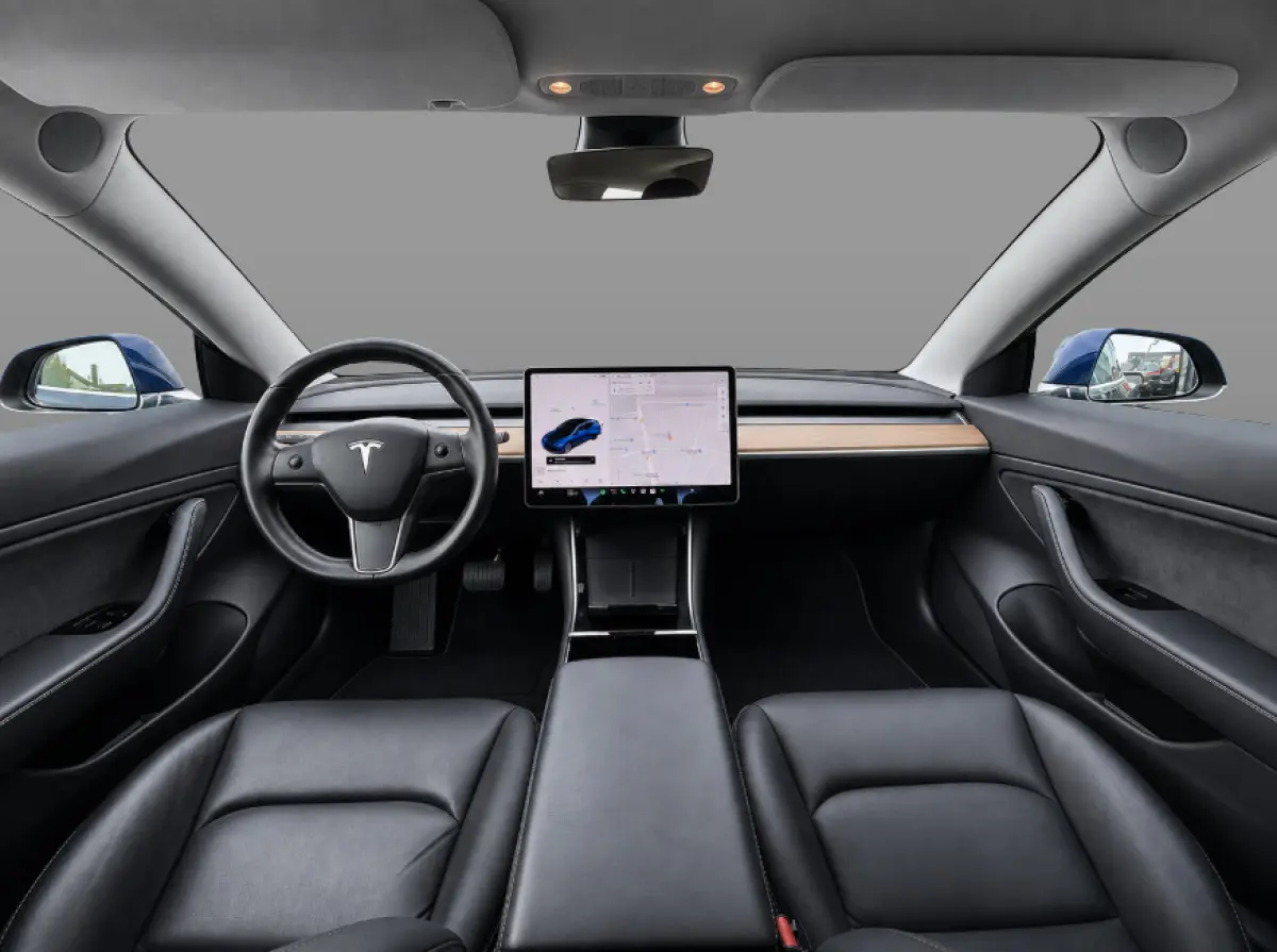 RWD 60 kWh | SOH 85,5% | Autopilot | 19'' LM | 3 Fase | Memory | 5X Stoelverwarming | NL Auto | 1e Eigenaar |