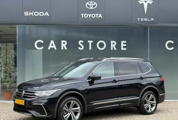1.5 TSI DSG R-Line 7Persoons Pano|Dealer Onderhouden