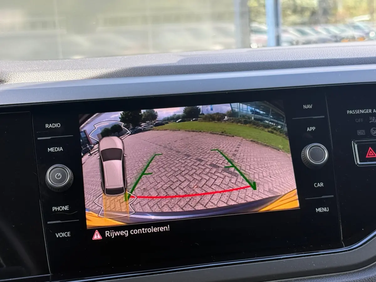 1.0 TSI 110pk DSG R-Line Carplay|Camera|ACC|Stoelverw