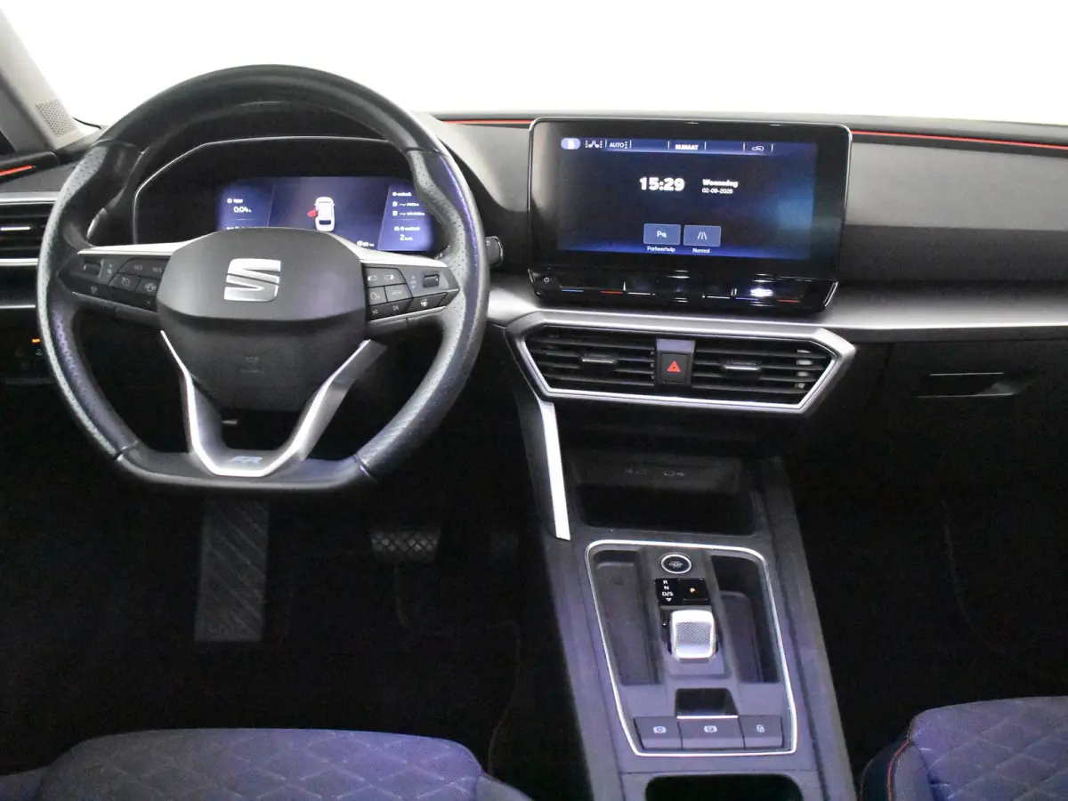 1.4 TSI eHybrid PHEV FR Business Intense 204PK DSG/AUTO | Trekhaak uitklapbaar | Camera | Cruise cont adapt | Stoel/stuurverw | Dodehoek | Climate control | DAB | LED | 17"LMV