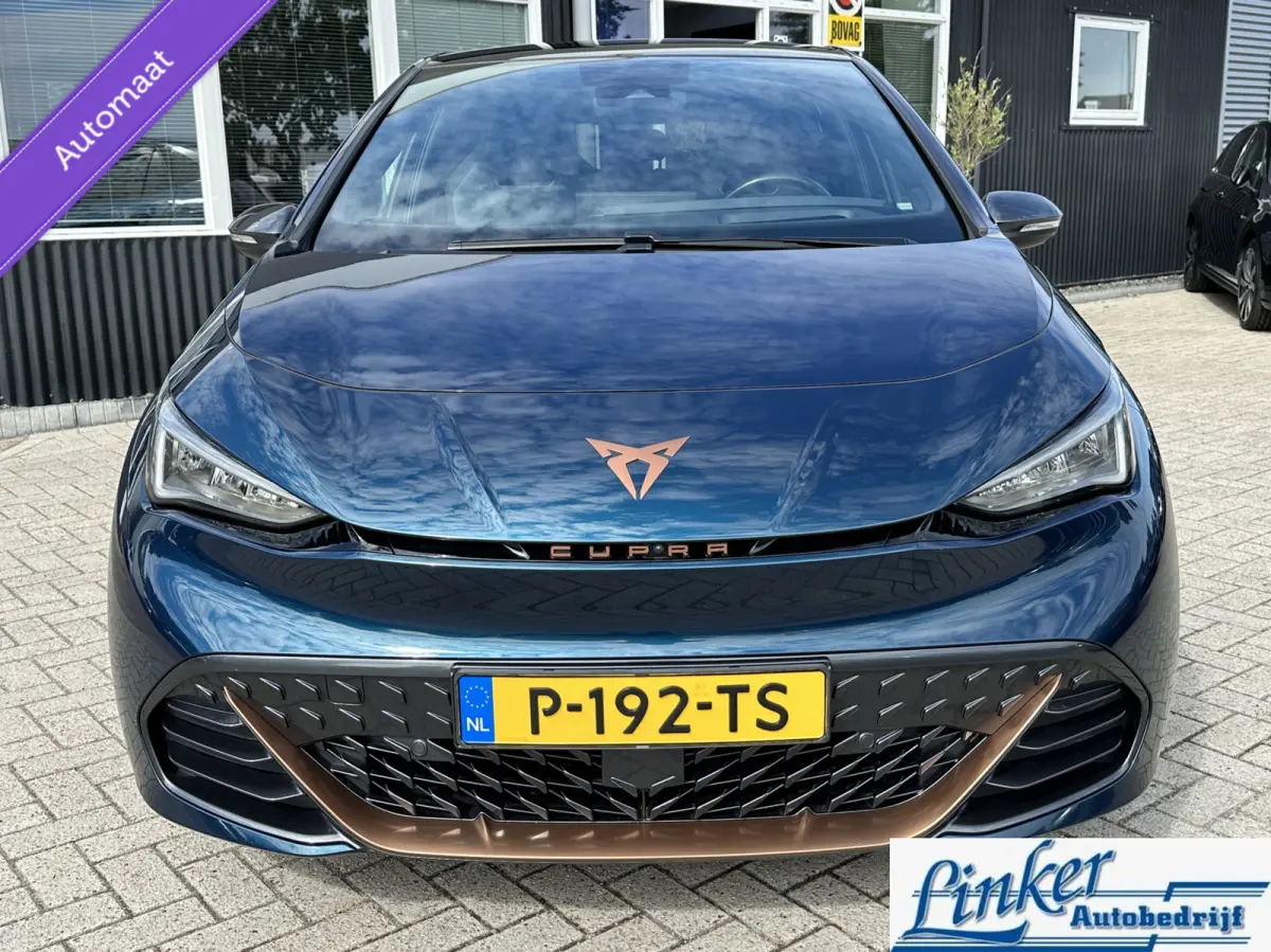 Copper Edition One 62 kWh - SoH 91% | PANO | CAMERA | SFEERVERLICHTING